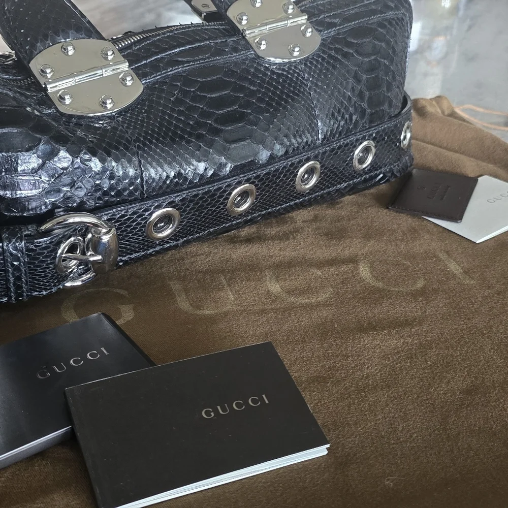 *AUTHENTIC* Gorgeous GUCCI Romy Boston Satchel - Python - Picture 3 of 15